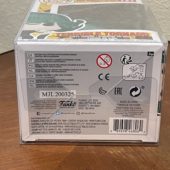 Funko Pop! One Punch Man - Terrible Tornado #721 - Picture 8 of 8